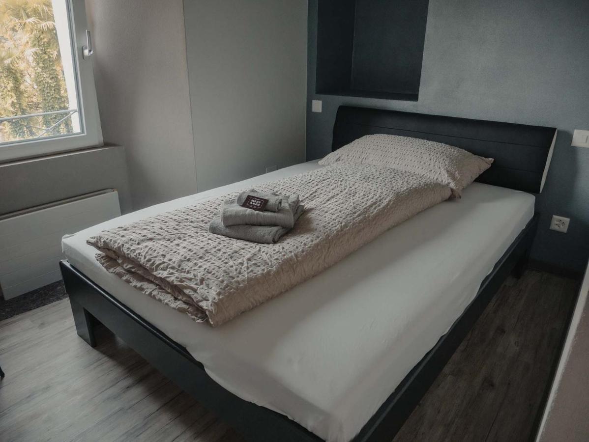 Stalder Meat & Bed Panzió Muralto Kültér fotó